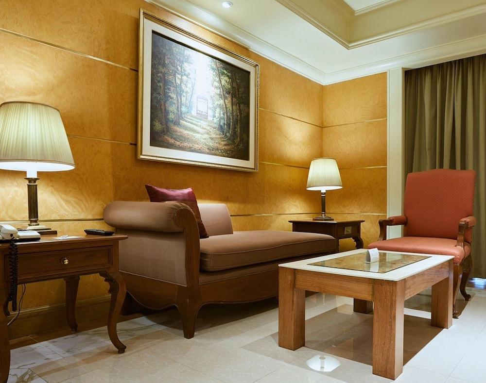 The Royal City Hotel Bangkok Exteriör bild