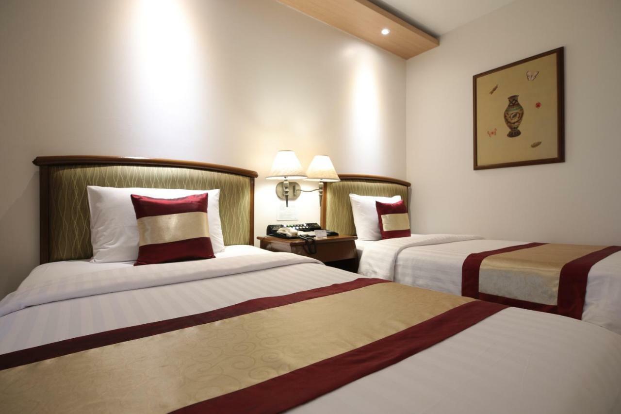 The Royal City Hotel Bangkok Exteriör bild